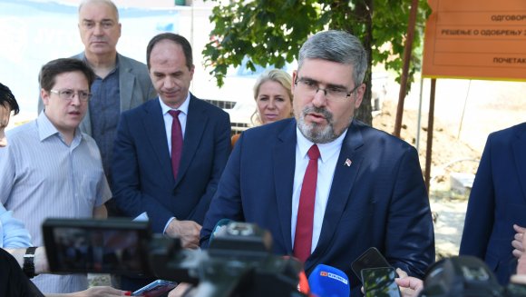 Министар Старовић означио почетак радова на изградњи новог објекта Центра за социјални рад у Кикинди