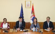 Министар Ђорђевић са новинарима из Народне демократске Републике Алжир о билатералној сарадњи две земље