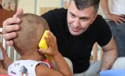Министар Ђорђевић обишао напуштено дете из Вишњице