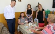 Ђорђевић посетио Врање: Брига о најстаријима и деци је приоритет