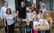 Ђорђевић посетио породицу са десеторо деце у Медвеђи и обећао им помоћ