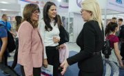 Галерија слика сајам Ј=ДНАКИ