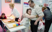 Галерија слика сајам Ј=ДНАКИ