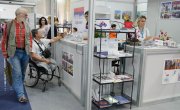 Галерија слика сајам Ј=ДНАКИ