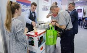 Галерија слика сајам Ј=ДНАКИ