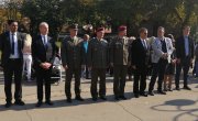 Положени венци и одата почаст страдалим српским и француским  војницима у Првом светском рату у Зајечару