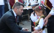 Ђорђевић честитао Међународни дан жена на селу: Све жене у Србији имају једнака права без обзира где живе