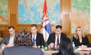 Боља контрола и побољшање организационе структуре и делотворности центара за социјални рад на КиМ-у