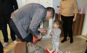 Министар Ђорђевић на 8. март у посети Сигурној кући