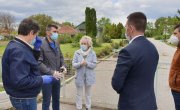 Подршка и помоћ установама за смештај у систему социјалне заштите