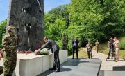Положени венци на Споменик совјетским ветеранима на Авали поводом Дана победе над фашизмом у Другом светском рату