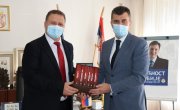 Нове куће за вишечлане породице у Медвеђи
