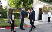 Ђорђевић и Гашић уручили донацију Геронтолошком центру у Крушевцу