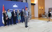Удружењима уручени уговори за добијање средстава у циљу економског оснаживања жена из категорије једнородитељских породица
