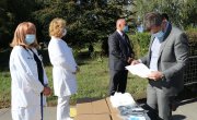 Дому Бежанијска коса уручена нова медицинска опрема