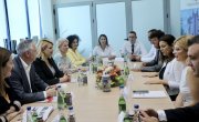 Јачање програмa који за циљ имају подстицај запошљавања