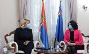 У Нишу уручено 70 уговора за самозапошљавање незапослених лица 