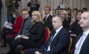 Кисић Тепавчевић уручила помагала за особе са инвалидитетом