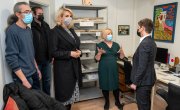 Премијерка Брнабић и министарка Кисић Тепавчевић у Удружењу „Наша кућа“ о важности социјалног предузетништва