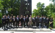 Положени венци на Споменик совјетским ратним ветеранима на Авали поводом Дана победе над фашизмом у Другом светском рату