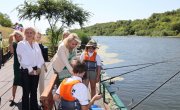Изграђено прво излетиште у Србији за спортски риболов које је у потпуности прилагођено особама са инвалидитетом