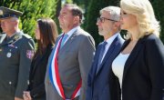 Кисић положила венац на Споменик захвалности Француској
