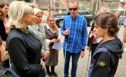 Министарка Кисић са слепима и слабовидима поводом Међународног дана слепих