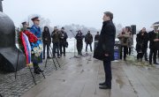 Обележавање Међународног дана сећања на жртве Холокауста,  Старо сајмиште,  Споменик жртава геноцида у Другом светском рату,  говор министра за рад,запошљавање,борачка и социјална питања Николе Селаковића   
