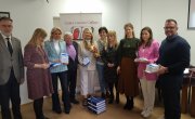 Министарство наставља подршку Савезу слепих Србије – помоћница министра на акцији „Покуцај ми књигом на врата“