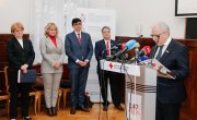Министартсво за подршку програмима Црвеног крста Србије издвојило 535 милиона динара