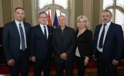 МИНИСТАР СЕЛАКОВИЋ ДОДЕЛИО БОРАЧКЕ ЛЕГИТИМАЦИЈЕ У ЗРЕЊАНИНУ
