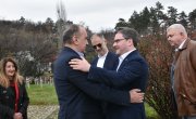 Министар Селаковић обишао Српско војничко гробље у Битољу