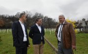 Министар Селаковић обишао Српско војничко гробље у Битољу