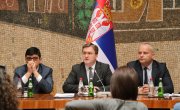 Министар за рад, запошљавање, борачка и социјална питања Никола Селаковић одржао је други по реду састанак са директорима свих центара за социјални рад у Србији, како би на заједнички начин дефинисали планове и приоритете у раду ових институција у наредном периоду.  Министар Селаковић је указао да је потребно да сви центри за социјални рад, њих 141, посебну пажњу посвете ефикасном коришћењу новог оперативног система СОЗИС, чија је примена отпочела крајем прошле године. Он је навео да овај систем са једне ст