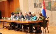 Министар за рад, запошљавање, борачка и социјална питања Никола Селаковић одржао је други по реду састанак са директорима свих центара за социјални рад у Србији, како би на заједнички начин дефинисали планове и приоритете у раду ових институција у наредном периоду.  Министар Селаковић је указао да је потребно да сви центри за социјални рад, њих 141, посебну пажњу посвете ефикасном коришћењу новог оперативног система СОЗИС, чија је примена отпочела крајем прошле године. Он је навео да овај систем са једне ст