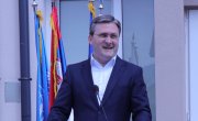 Селаковић на додели социјалних станова 12 породица у Чачку