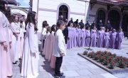 Министар Селаковић на откривању споменика патријарху Иринеју у Нишу