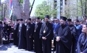 Министар Селаковић на откривању споменика патријарху Иринеју у Нишу