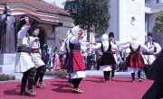 Министар Селаковић на откривању споменика патријарху Иринеју у Нишу