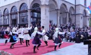 Министар Селаковић на откривању споменика патријарху Иринеју у Нишу