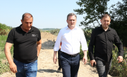 Министар Селаковић обишао поплављена подручја у општинама Дољевац и Смедеревска Паланка