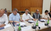 Министар Селаковић поделио уговоре за спровођење пројеката у области борачко-инвалидске заштите