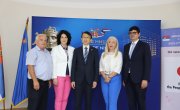 Ђорђевић на примопредаји донације Јапана Удржењу инвалида рада у Нишу