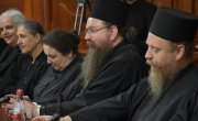 Министар Селаковић примио 40 грчких монахиња из манастира Света Лидија