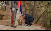 Говор министра Николе Селаковића  након одавања почасти и полагања венаца  код Спомен костурнице на острву Видо, поводом  обележавања 107. годишњице искрцавања српске војске на Јонска острва Крф и Видо