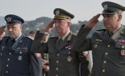  Положени венци у Гувији