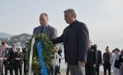  Положени венци у Гувији