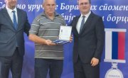 Селаковић уручио 53 борачке споменице борцима из општина Бујановац, Прешево и Трговиште