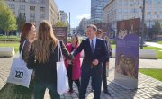 Министар Селаковић отворио изложбу „Владарске задужбине Немањића“ на Савском тргу