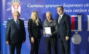 Селаковић свечано уручио Борачке споменице борцима у Бабушници